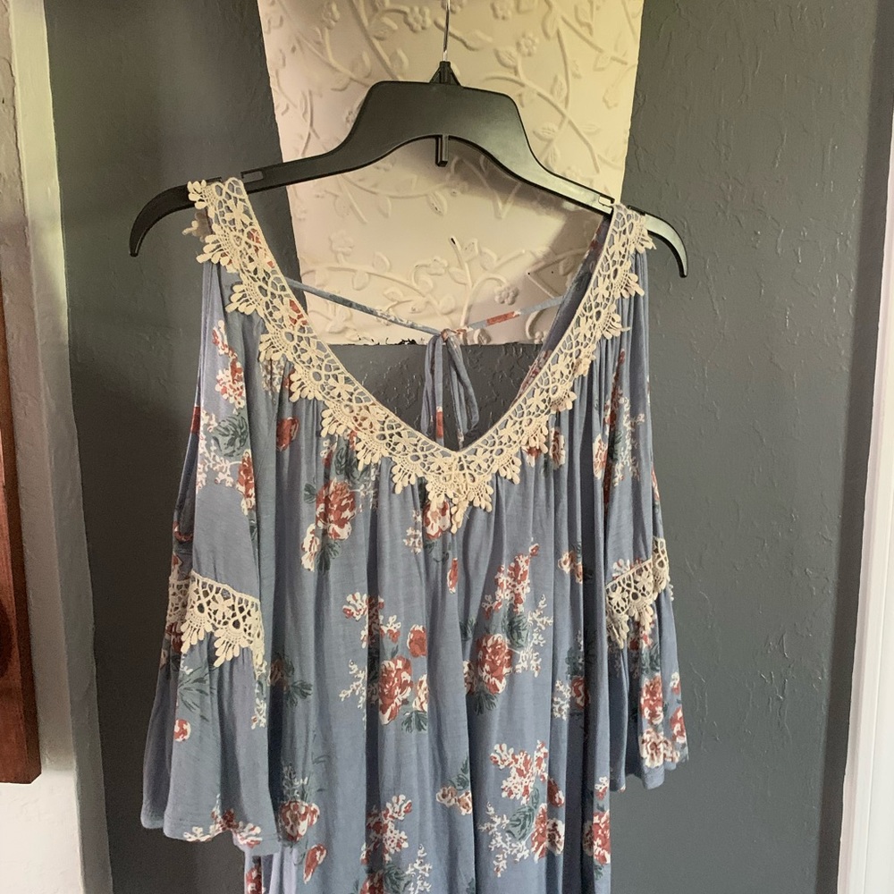 Cut summer top